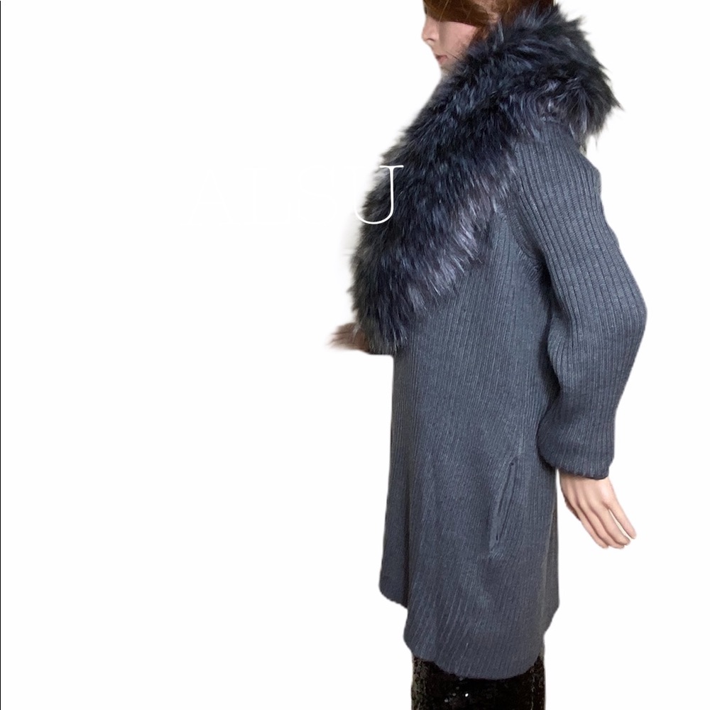 Michael Kors Women’s Faux Fur Cardigan Derby - Picture 10 of 14